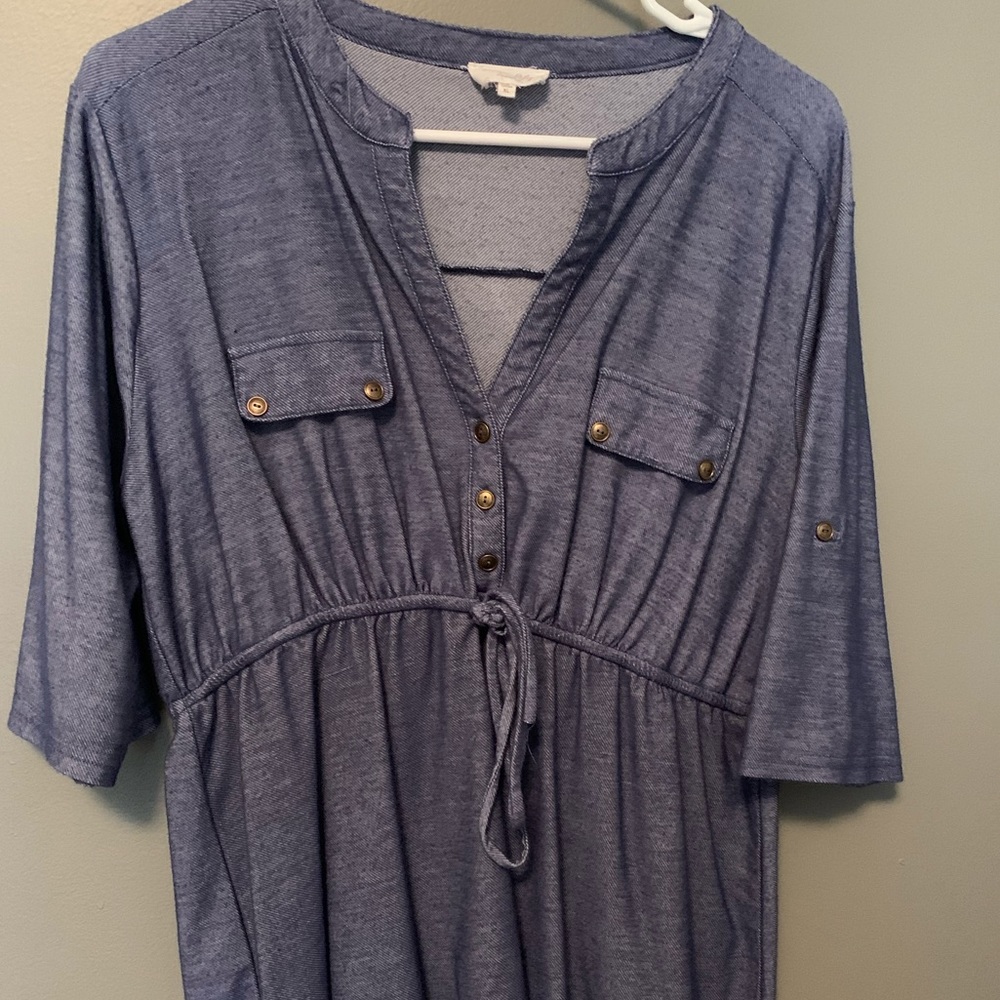 Siren Lily maternity top XL. Excellent condition